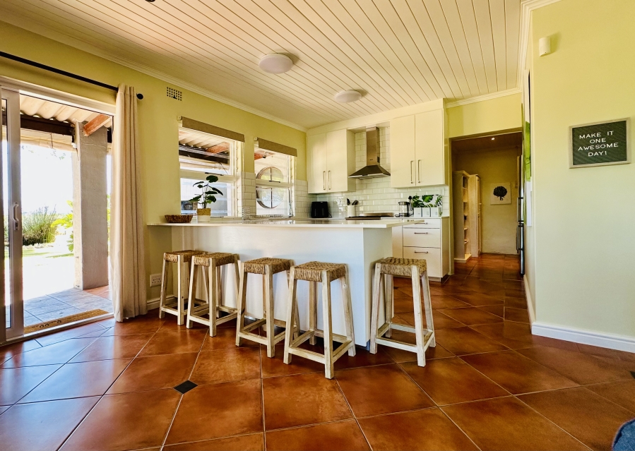 4 Bedroom Property for Sale in Fisherhaven Western Cape